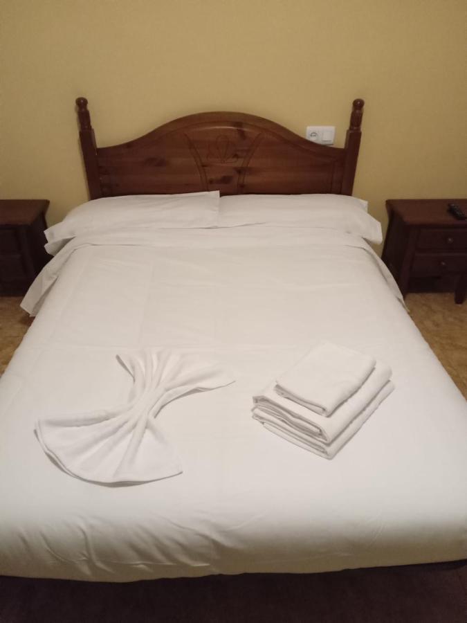 Estopinan del Castillo Hostal Estopinan מראה חיצוני תמונה