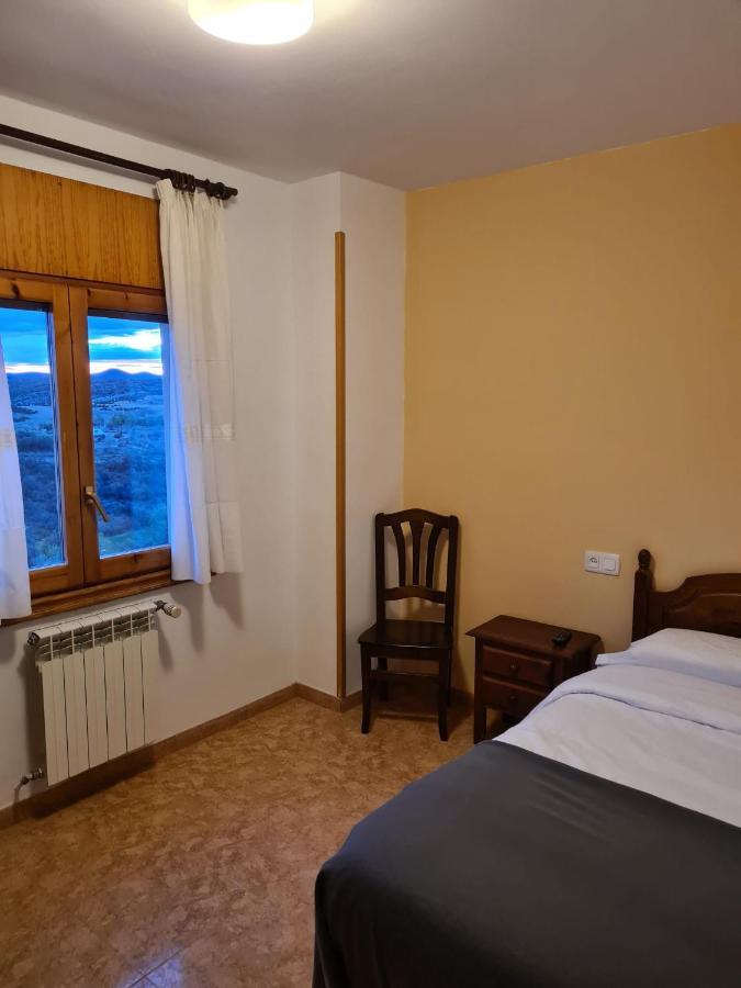 Estopinan del Castillo Hostal Estopinan מראה חיצוני תמונה